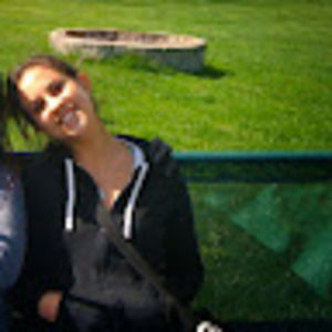 Meet your Posher, Adina